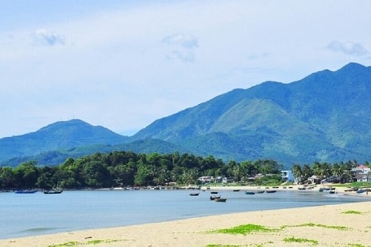 Kinh nghiệm du lịch bãi biển Xuân Thiều