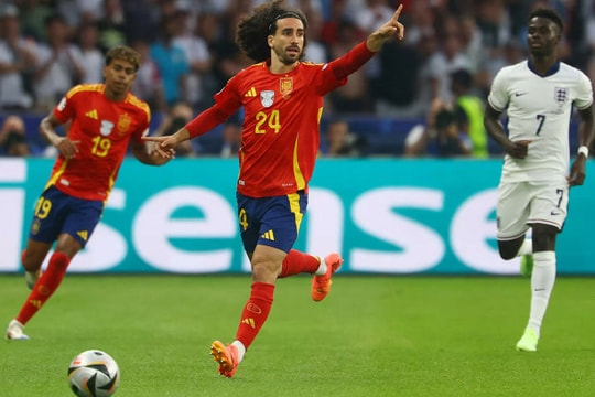 Spain strike late to beat England 2-1 and win Euro 2024