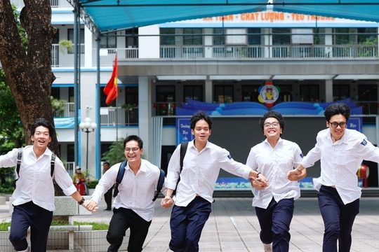 8 giờ sáng nay, công bố điểm thi tốt nghiệp THPT năm 2024