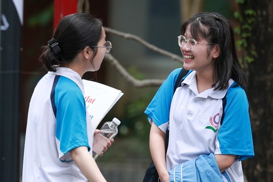 Điểm chuẩn đại học các khối xét tuyển sẽ tăng, giảm ra sao?