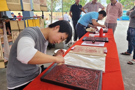 Phát triển du lịch làng nghề ở Hải Dương