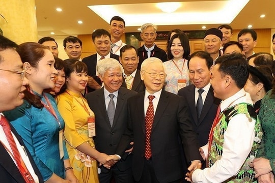 Huân chương Sao Vàng dành cho cá nhân có thành tích đặc biệt xuất sắc