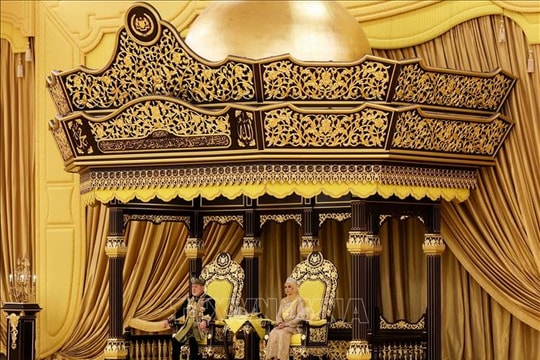 Quốc vương thứ 17 của Malaysia đăng quang