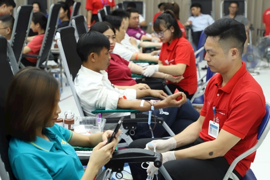 Ngày hội hiến máu "Hải Dương ngàn trái tim hồng" thu nhận 2.642 đơn vị máu