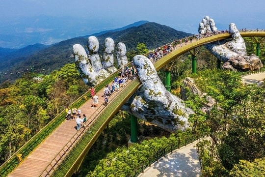 Ha Noi, Da Nang among best places in Southeast Asia for solo travellers