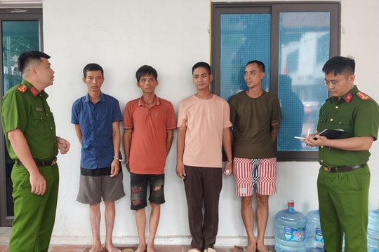 Bắt 4 công nhân xây dựng thời vụ tạm trú ở Hải Dương do tàng trữ, mua bán ma túy