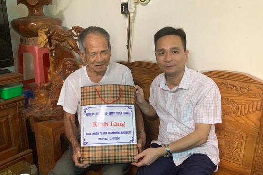 Thanh Hà trao quà cho hơn 8.000 gia đình chính sách, người có công