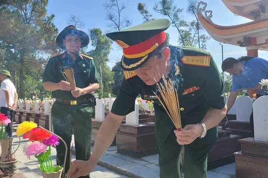 Về miền đất thiêng