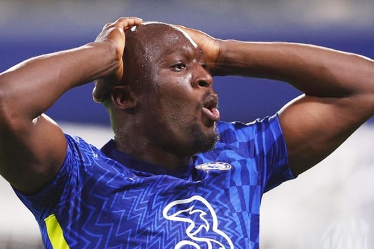 Chelsea lên kế hoạch tống khứ hàng loạt "ông kễnh"