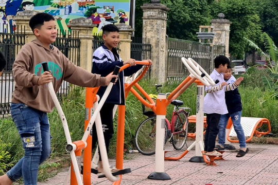 Bình Giang đầu tư lắp đặt thiết bị tập luyện thể thao ở tất cả các xã, thị trấn