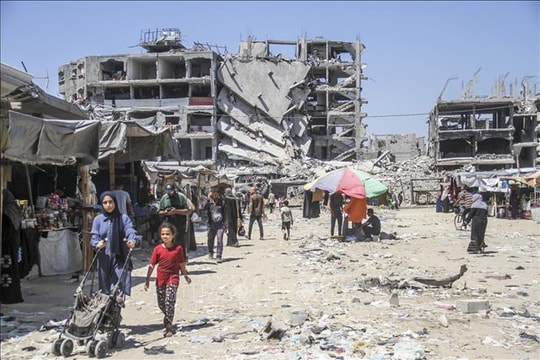 Israel tấn công bệnh viện trong trường học ở Gaza, ít nhất 30 người thiệt mạng