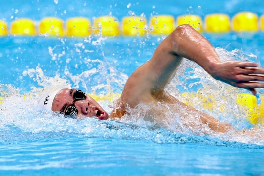 Nguyễn Huy Hoàng dừng bước ở vòng loại bơi 800m tự do Olympic 2024