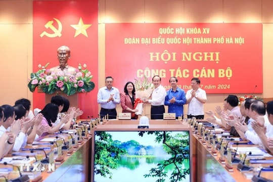 Bà Bùi Thị Minh Hoài được bầu làm Trưởng Đoàn Đại biểu Quốc hội TP Hà Nội