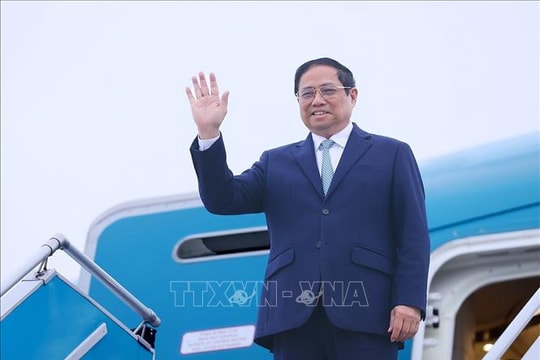 Thủ tướng Phạm Minh Chính lên đường thăm cấp Nhà nước tới Ấn Độ