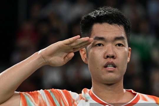 Lê Đức Phát đánh bại tay vợt Đức ở Olympic 2024