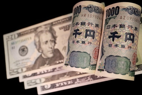 Nhật Bản chi gần 37 tỷ USD hỗ trợ đồng yen