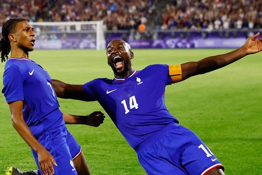 Olympic Pháp hạ gục Argentina, đoạt vé vào bán kết