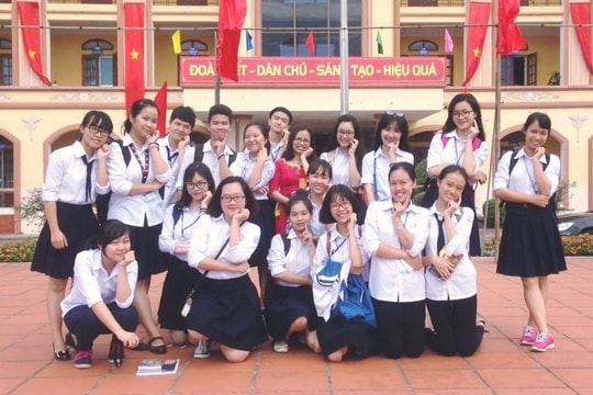 Cô giáo chia sẻ về Hoa hậu Du lịch Ngọc Quỳnh thời còn học sinh chuyên THPT Nguyễn Trãi (Hải Dương)