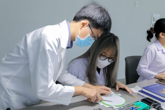 Học phí ngành y khoa từ 27,6 đến 200 triệu đồng một năm