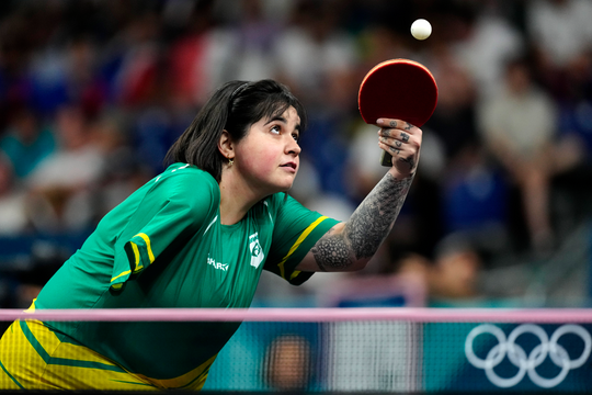 Vận động viên mất một tay thi đấu bóng bàn Olympic Paris 2024