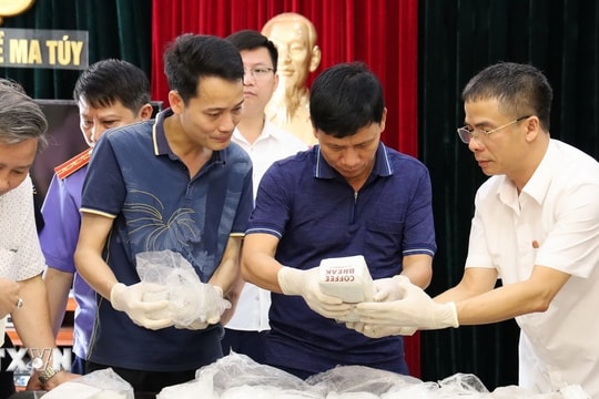 Phá chuyên án vận chuyển ma túy xuyên quốc gia, thu giữ 34kg ma túy đá