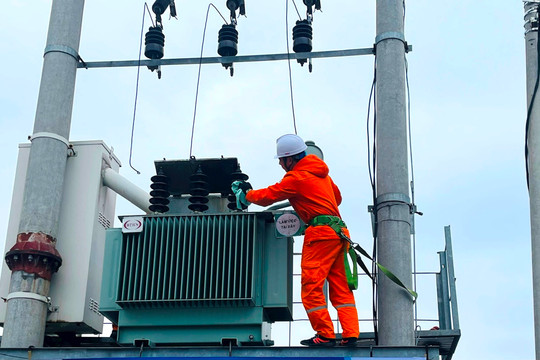 Cẩm Giàng dự kiến hoàn thành nâng cấp thêm 8 trạm biến áp trong tháng 8