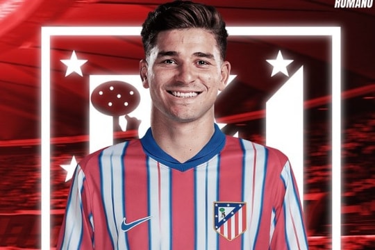 Man City bán Julian Alvarez với giá kỷ lục
