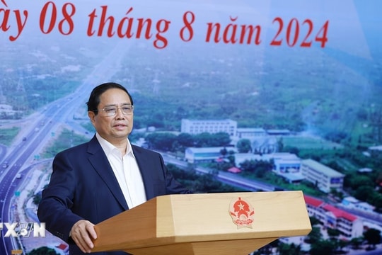 Thủ tướng Phạm Minh Chính: Thúc đẩy các dự án hạ tầng, chào mừng các ngày lễ lớn của đất nước