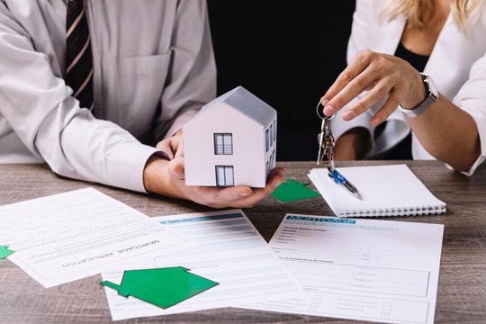 Nguy cơ mất nhà vì thế chấp tài sản cho người khác vay