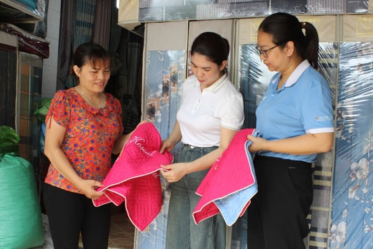 Cùng phụ nữ khuyết tật Kinh Môn khởi nghiệp