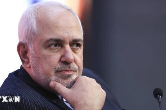 Phó Tổng thống Iran từ chức vì có con mang quốc tịch Mỹ