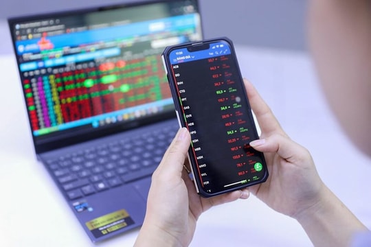Ngừng giao dịch chứng khoán online nếu không cập nhật căn cước công dân