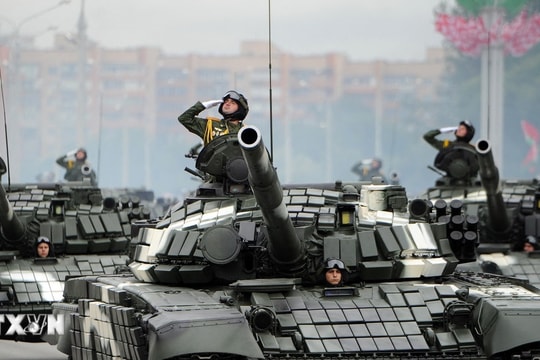 Belarus tăng cường lực lượng đến biên giới với Ukraine giữa căng thẳng ở Kursk