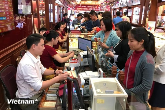 Giá vàng SJC bật tăng mạnh lên ngưỡng 80 triệu đồng/lượng