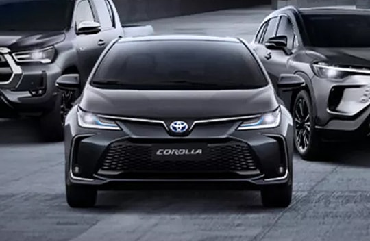 Toyota bán gói chống đạn cho Altis, Fortuner