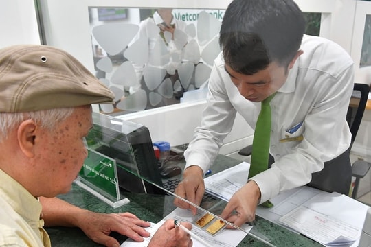 Giá vàng SJC giữ vững mốc 80 triệu đồng, tỷ giá trung tâm đi ngang