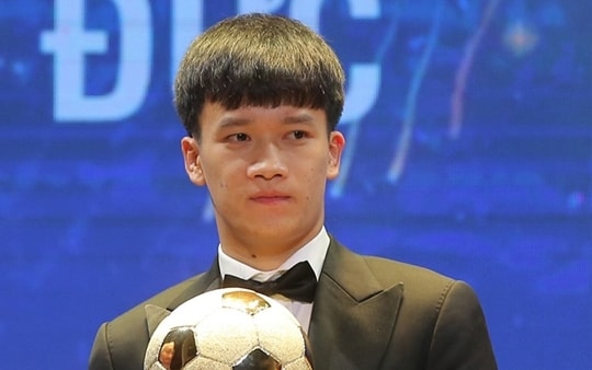 Quả bóng vàng người Hải Dương Nguyễn Hoàng Đức xuống giải hạng Nhất cũng là chuyện bình thường
