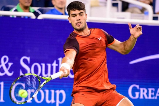 Alcaraz thua trận ra quân Cincinnati Masters