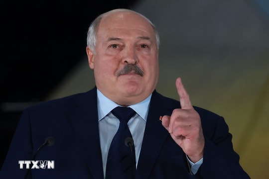 Dàn 120.000 quân, Belarus gài bãi mìn "chưa từng có" ở biên giới với Ukraine