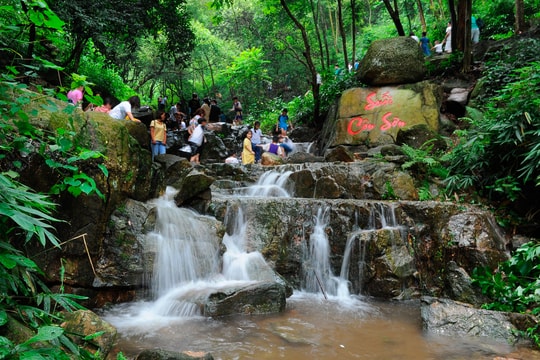 Hai Duong to restore Con Son stream