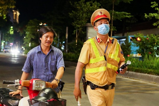 Thủ tướng: Xử lý vi phạm nồng độ cồn dịp lễ 2/9 không vùng cấm, không ngoại lệ