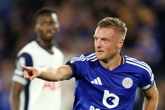Tottenham rơi điểm trước tân binh Ngoại hạng Anh