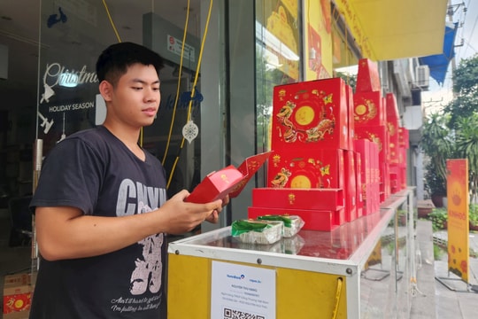 Nhiều loại bánh Trung thu mới ra mắt tại Hải Dương