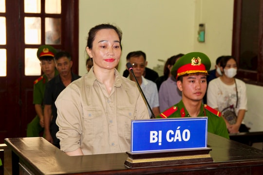 Đang xét xử cô đồng bổ cau "đúng nhận, sai cãi" ở Kinh Môn