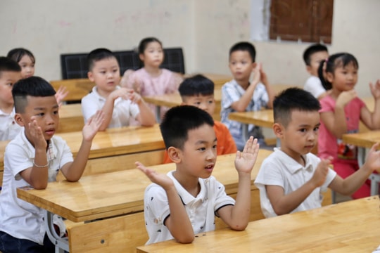 Hơn 32.000 học sinh lớp 1 ở Hải Dương lần đầu tiên đến lớp