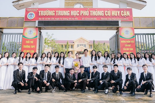 Lớp học miền núi có 100% thí sinh đậu nguyện vọng 1, có trường top đầu cả nước