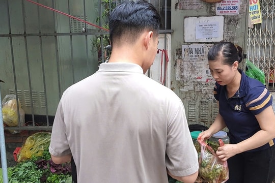Những anh chồng được trao "tay hòm chìa khóa"