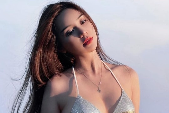 Quỳnh Kool sexy với bikini, Bảo Thanh xinh đẹp bên hoa hồng