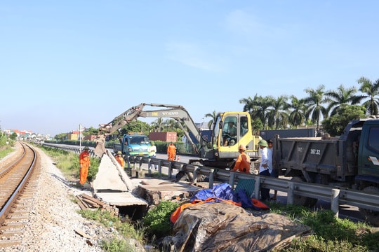 Kim Thành giải tỏa trên 60 điểm vi phạm hành lang an toàn giao thông
