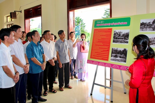 Trưng bày 200 tài liệu, hình ảnh Bác Hồ tại xã Hiệp Lực (Ninh Giang)